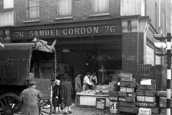 The Fishmonger's at Marchmont street in 1948